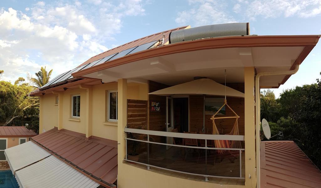 Kaz' D'O Apartment L'Etang-Sale Ngoại thất bức ảnh